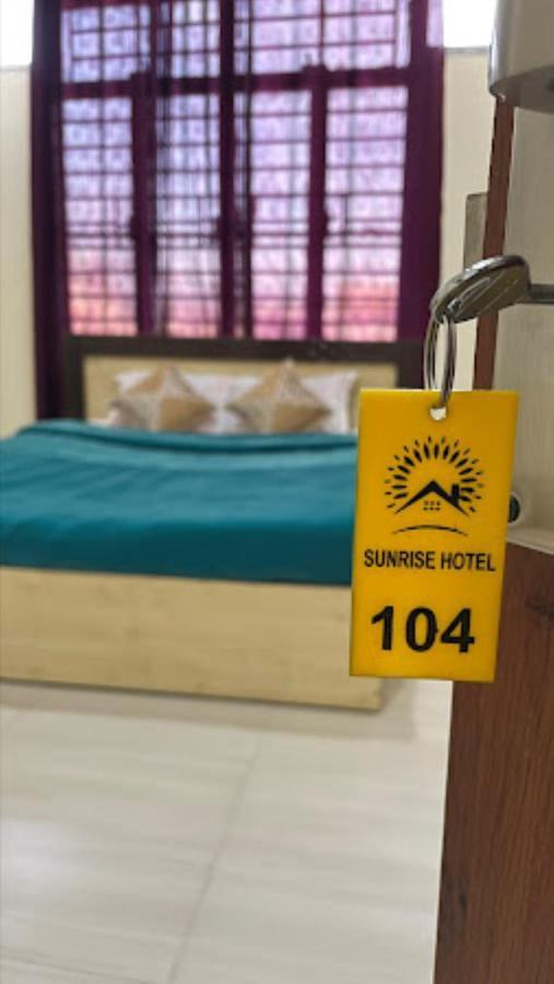 Hotel Sunrise Imphál Exteriér fotografie